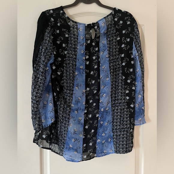 Style & Co. Floral Blue and Black Women's Blouse Wide Sleeve Size Medium - Picture 4 of 16